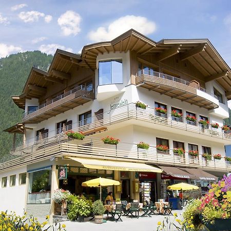 Hotel Garni Jennewein Mayrhofen Dış mekan fotoğraf