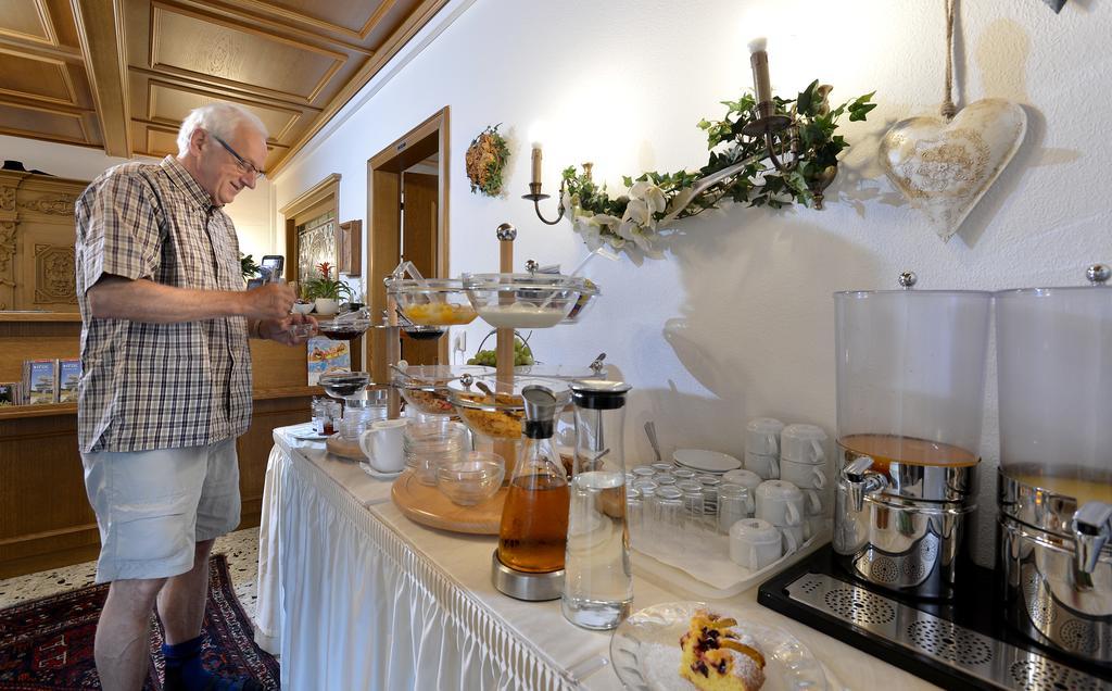 Hotel Garni Jennewein Mayrhofen Dış mekan fotoğraf