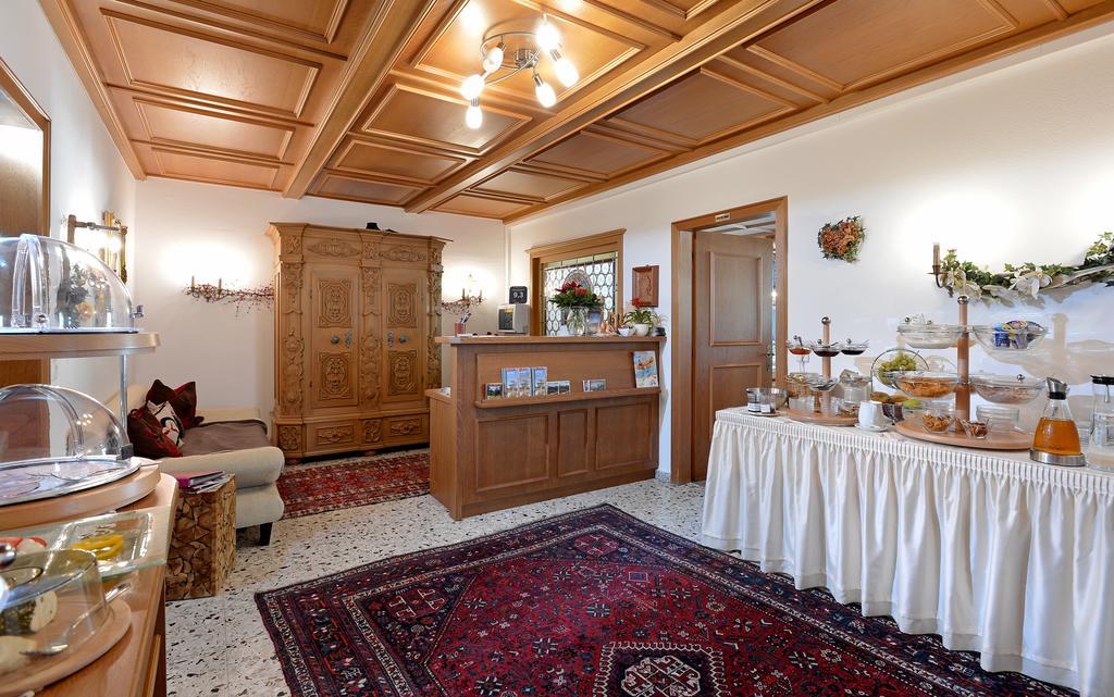 Hotel Garni Jennewein Mayrhofen Dış mekan fotoğraf