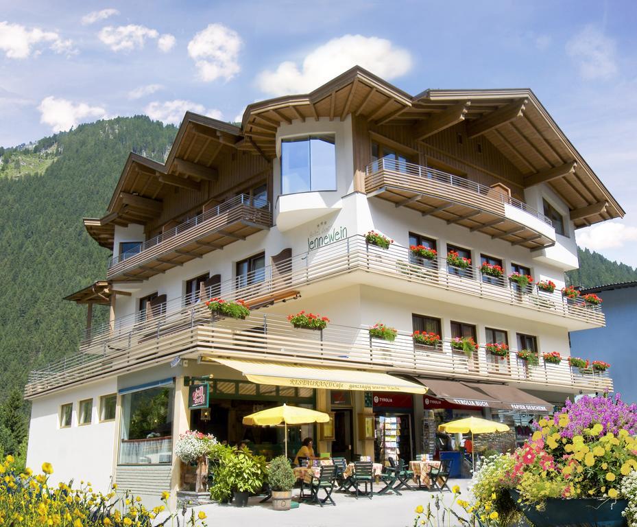 Hotel Garni Jennewein Mayrhofen Dış mekan fotoğraf